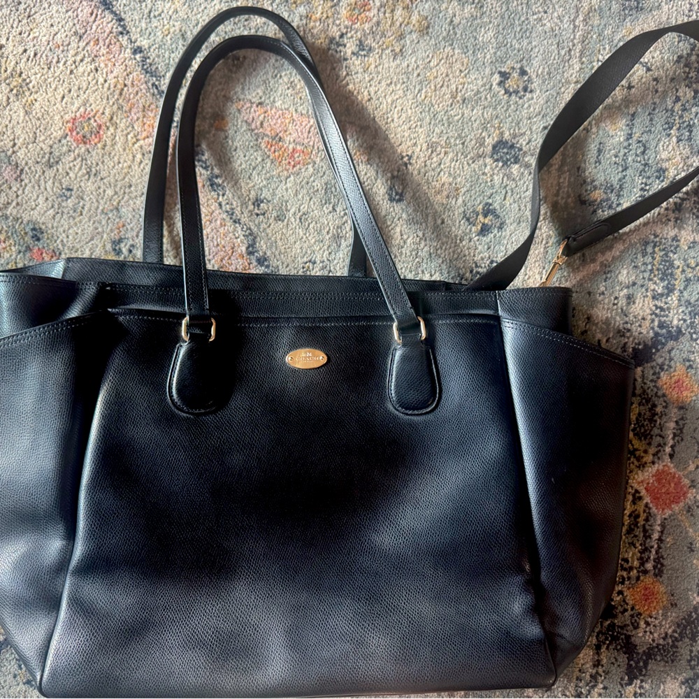 Elegant Black Leather Tote Bag
